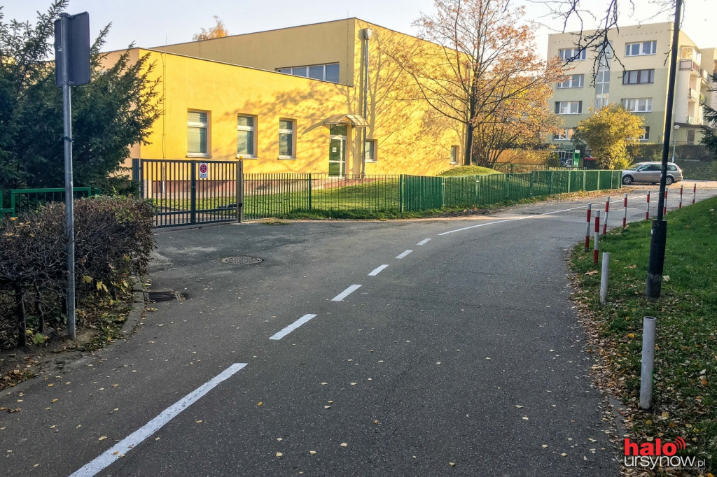 Nowe linie przy szkole i przedszkolu przy Dembowskiego. SZLABAN ZNIKNIE?