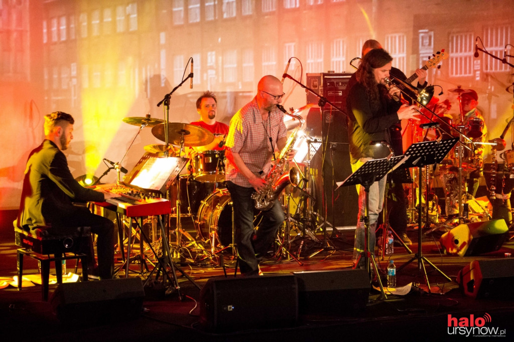 LOUD JAZZ BAND