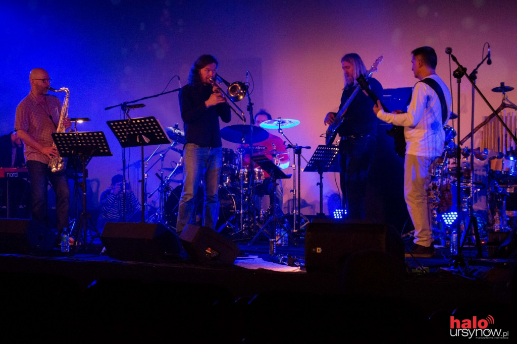 LOUD JAZZ BAND