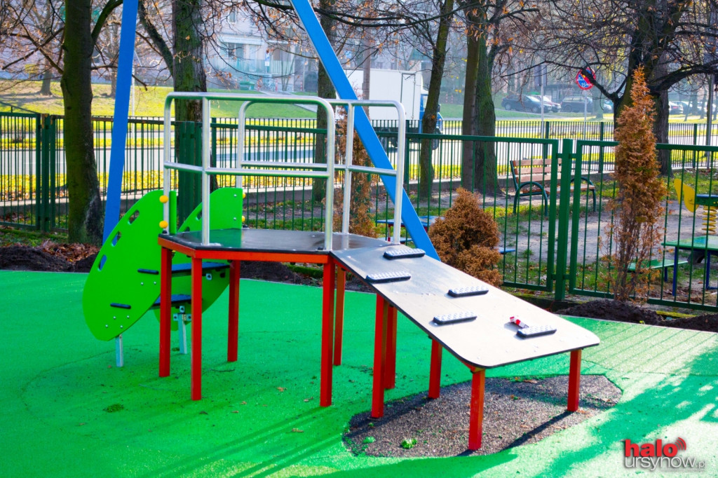 Specjalistyczny plac zabaw na Teligi prawie gotowy! FOTO