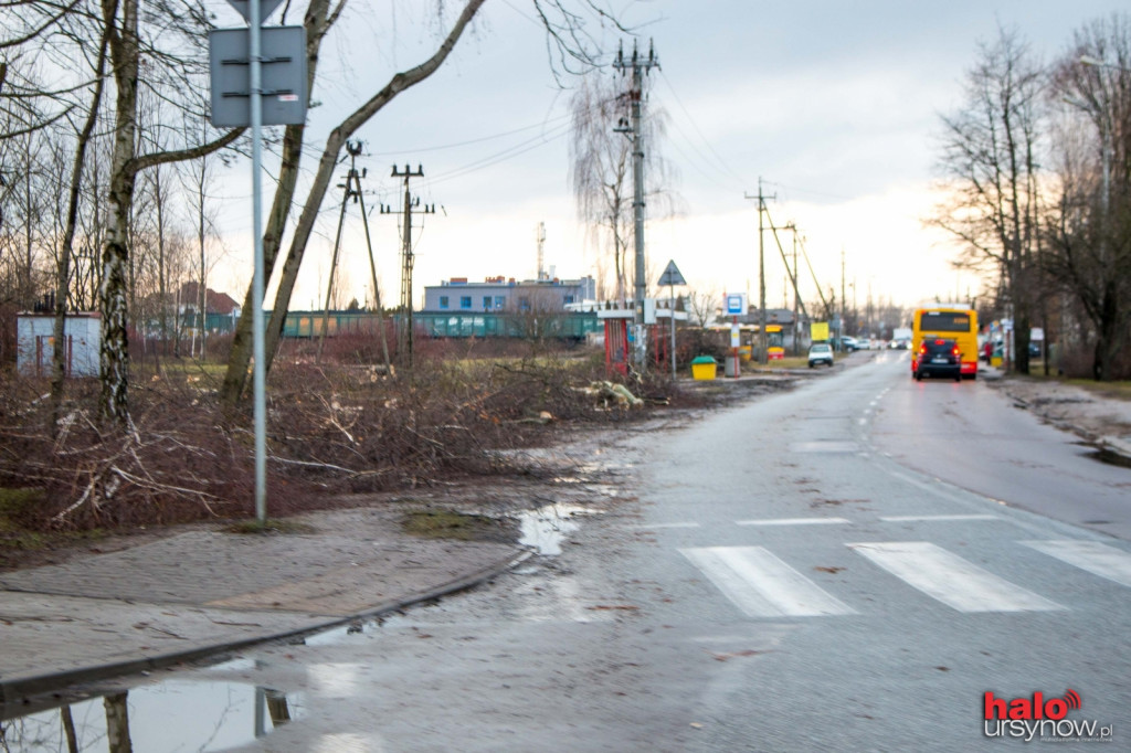 Tak remontują linię kolejową Warszawa-Radom. FOTO