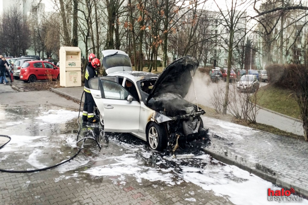 Auto doszczętnie spłonęło