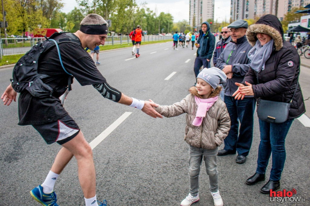 Tak Ursynów kibicował biegaczom Orlen Warsaw Marathon! DUŻO ZDJĘĆ