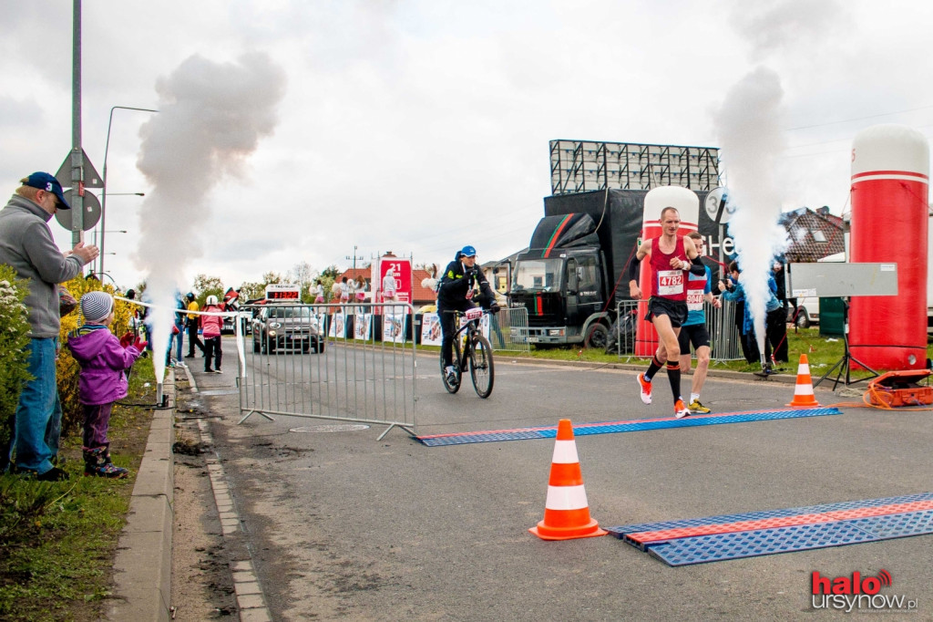 Tak Ursynów kibicował biegaczom Orlen Warsaw Marathon! DUŻO ZDJĘĆ