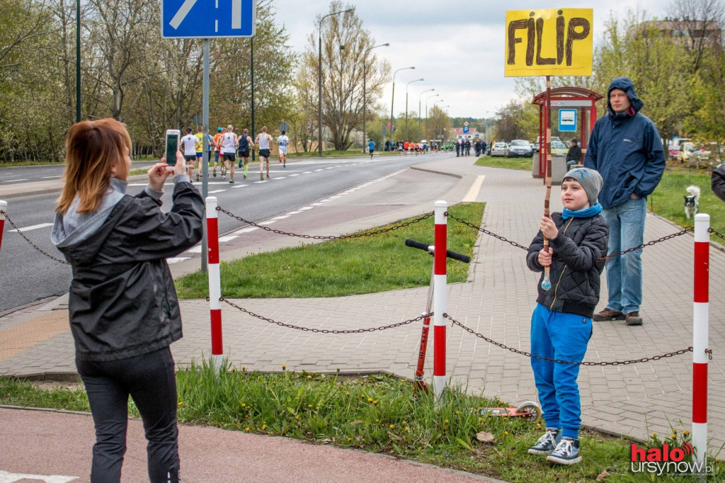 Tak Ursynów kibicował biegaczom Orlen Warsaw Marathon! DUŻO ZDJĘĆ