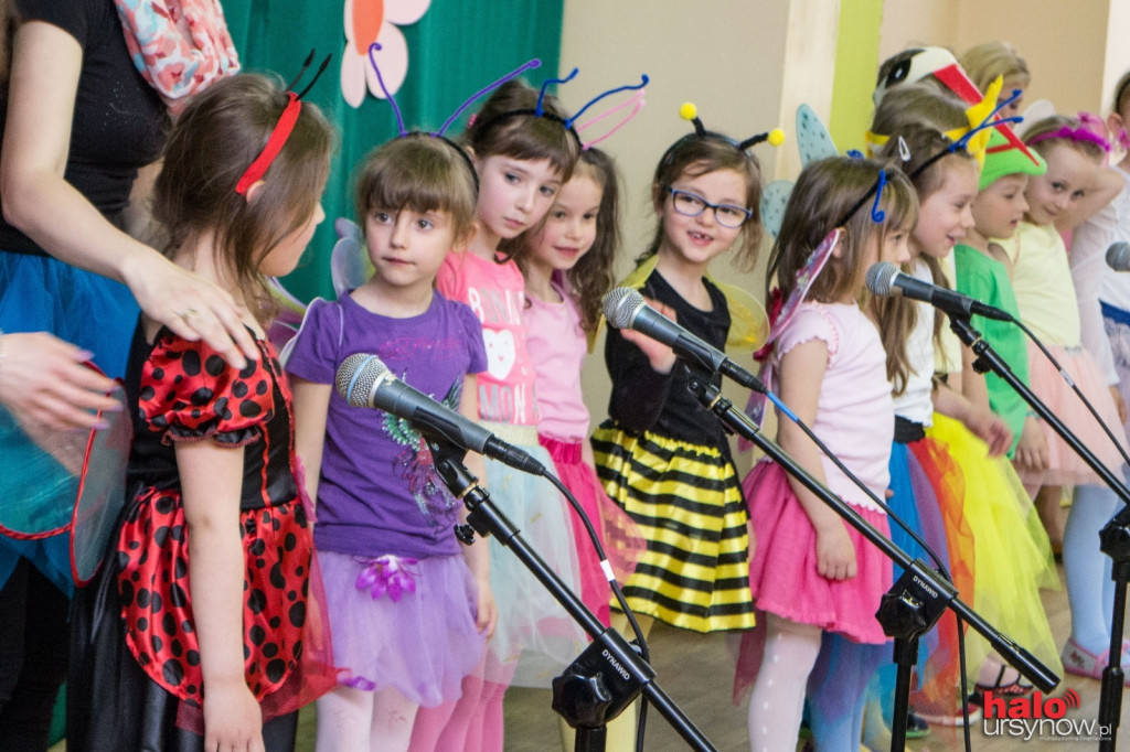 Spring is here! Festiwal piosenki angielskiej w przedszkolu. FOTO
