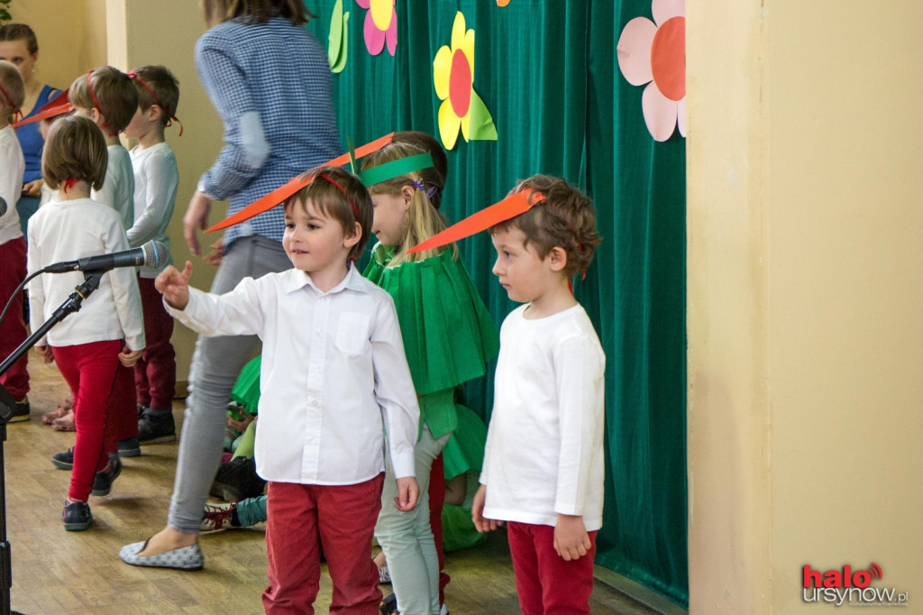 Spring is here! Festiwal piosenki angielskiej w przedszkolu. FOTO