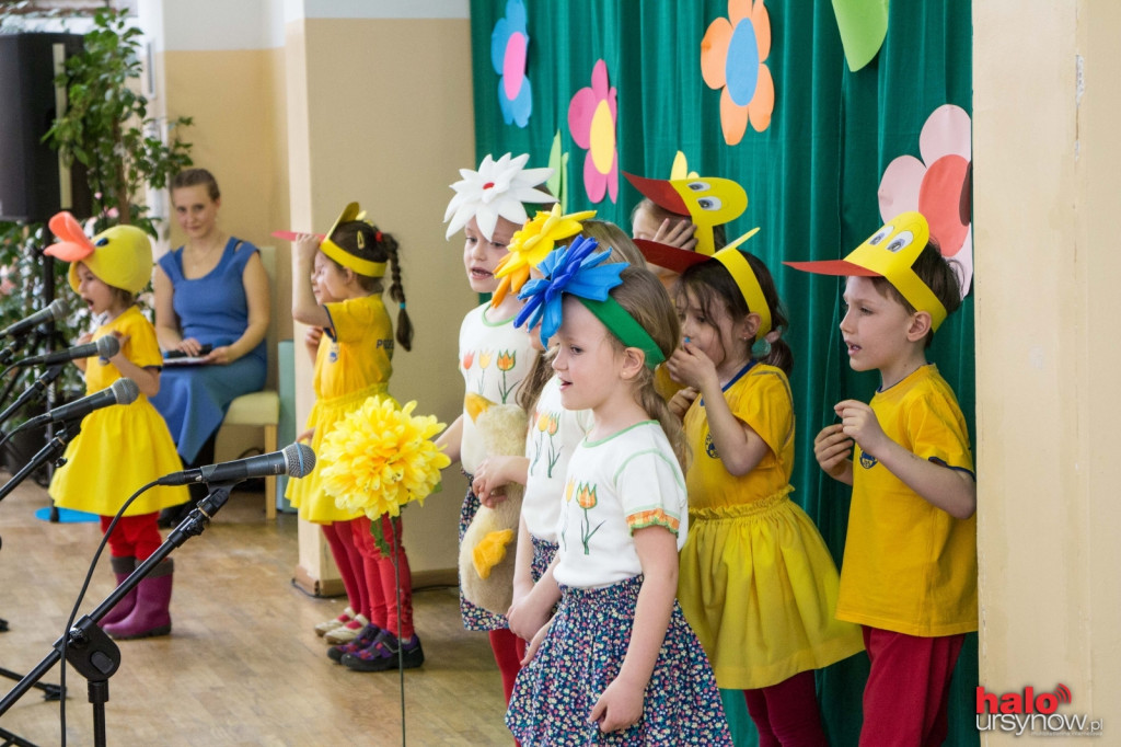 Spring is here! Festiwal piosenki angielskiej w przedszkolu. FOTO
