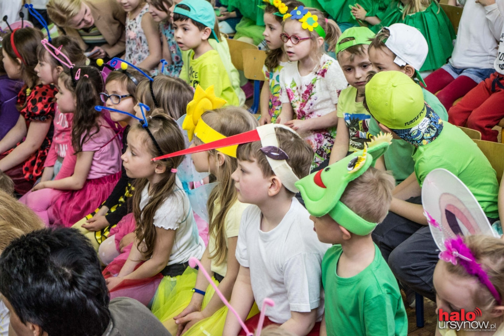 Spring is here! Festiwal piosenki angielskiej w przedszkolu. FOTO