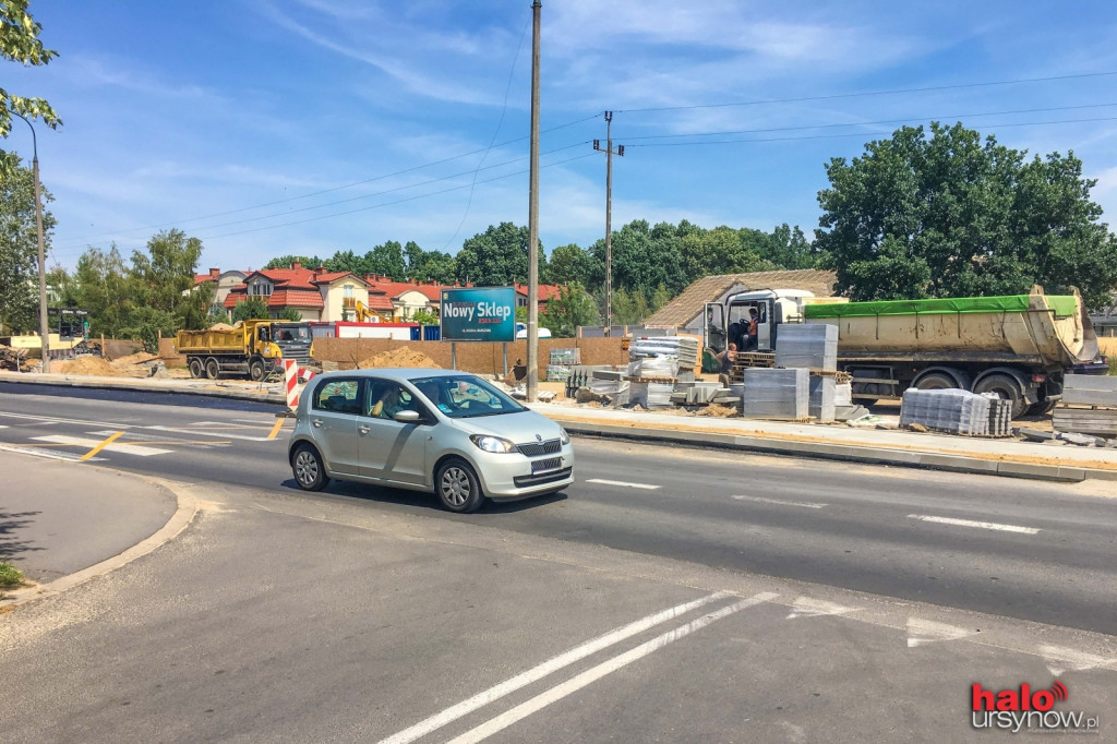 Uwaga kierowcy! Coraz większe utrudnienia na Rosoła przy nowym 