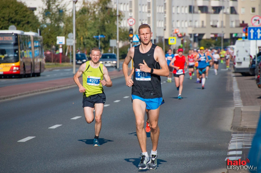 Niesamowity doping! Tak Ursynów witał maratończyków FOTO