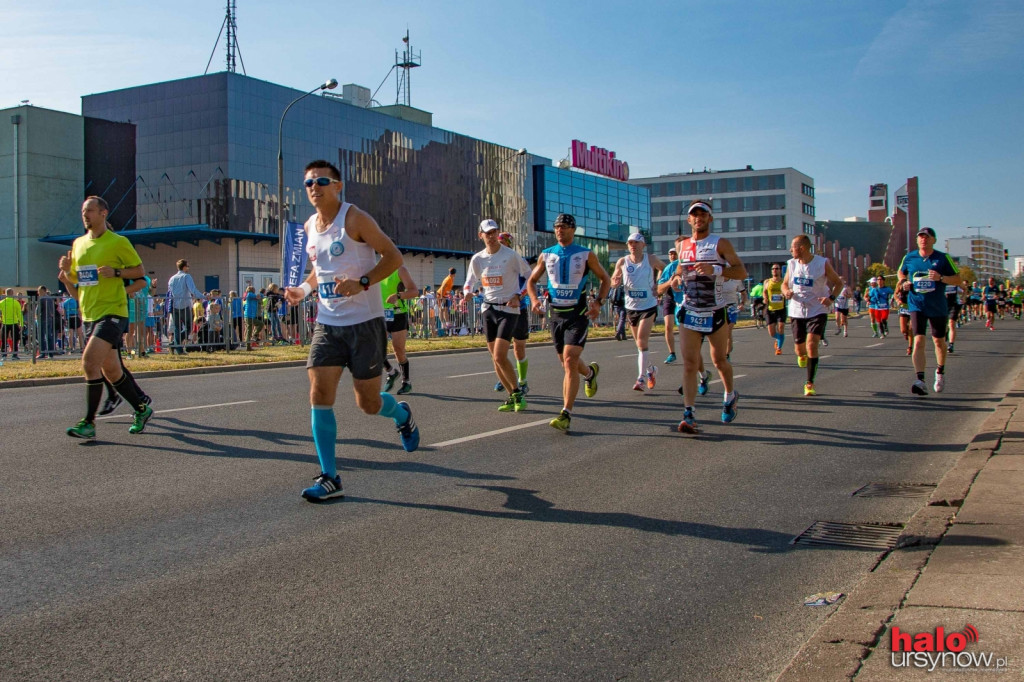 Niesamowity doping! Tak Ursynów witał maratończyków FOTO