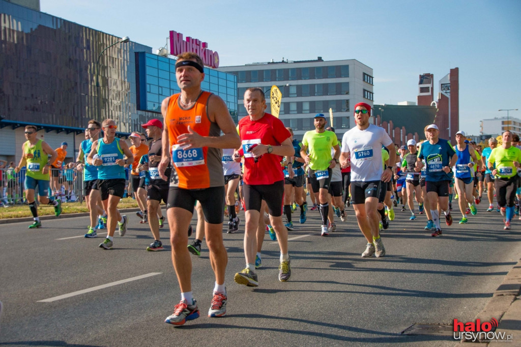 Niesamowity doping! Tak Ursynów witał maratończyków FOTO