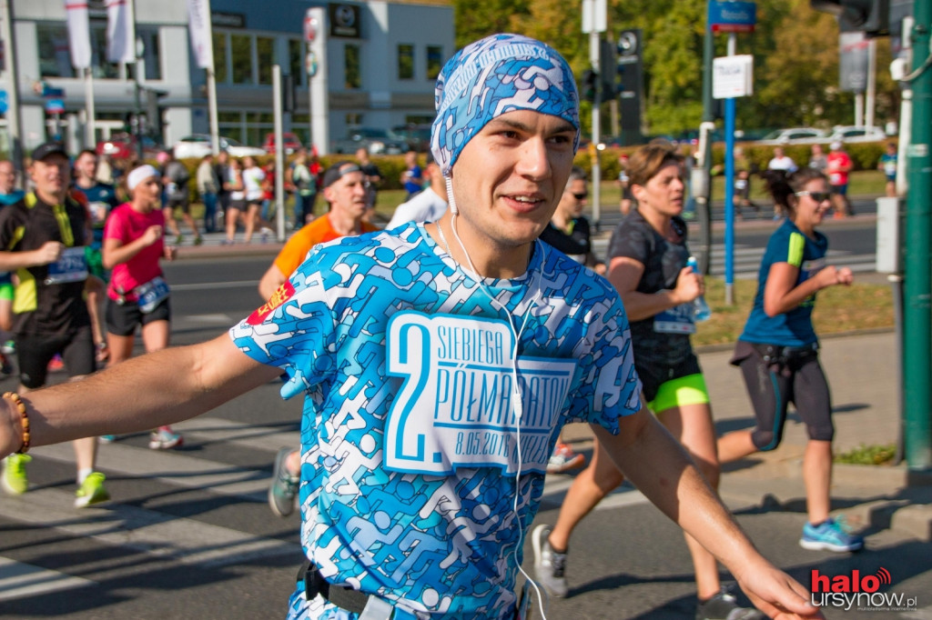 Niesamowity doping! Tak Ursynów witał maratończyków FOTO