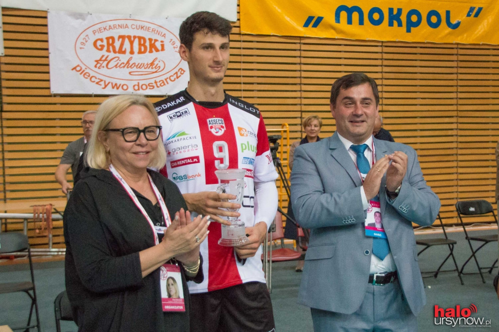 Asseco Resovia triumfuje z XI Memoriale Z. Ambroziaka FOTO