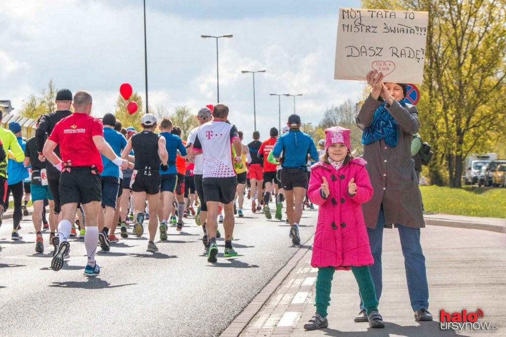 ORLEN WARSAW MARATHON. Gorrrący doping na Ursynowie! FOTO