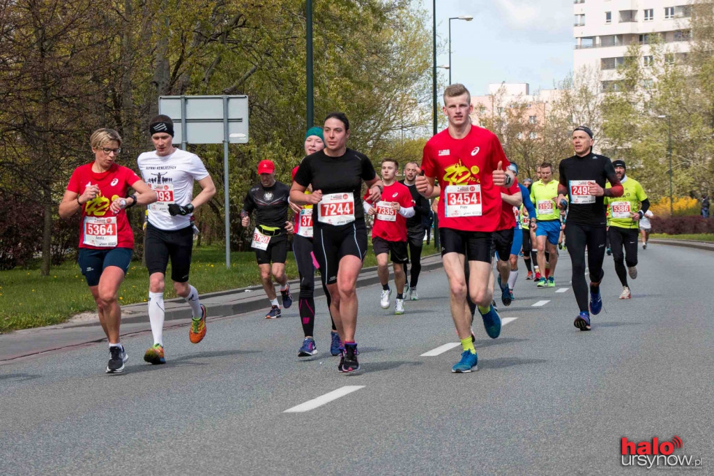 ORLEN WARSAW MARATHON. Gorrrący doping na Ursynowie! FOTO