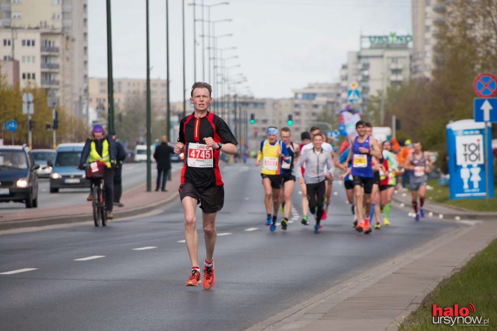 ORLEN WARSAW MARATHON. Gorrrący doping na Ursynowie! FOTO