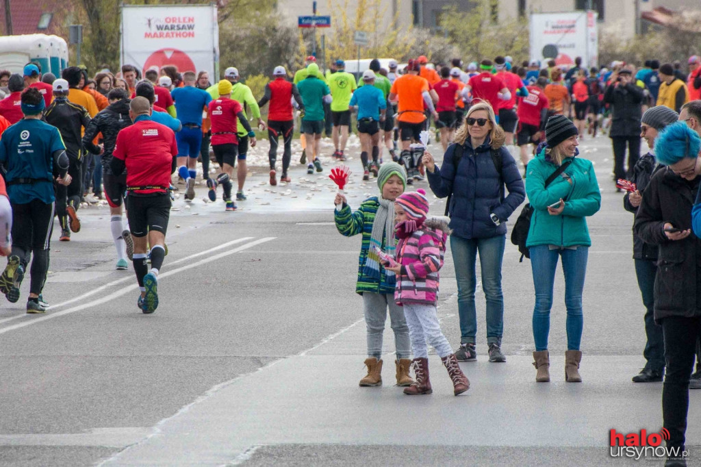 ORLEN WARSAW MARATHON. Gorrrący doping na Ursynowie! FOTO