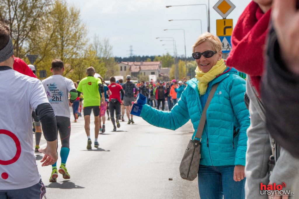 ORLEN WARSAW MARATHON. Gorrrący doping na Ursynowie! FOTO