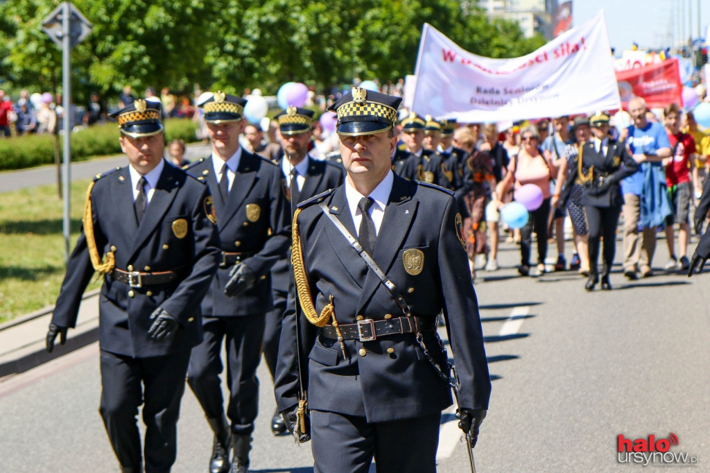 40 LAT MINĘŁO... Wielka Parada z okazji urodzin Ursynowa FOTO