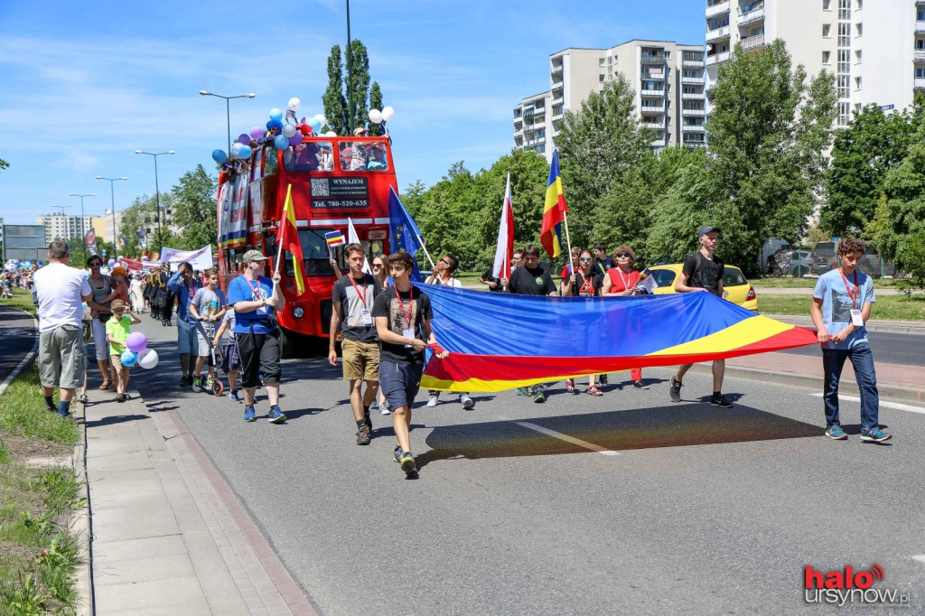 40 LAT MINĘŁO... Wielka Parada z okazji urodzin Ursynowa FOTO