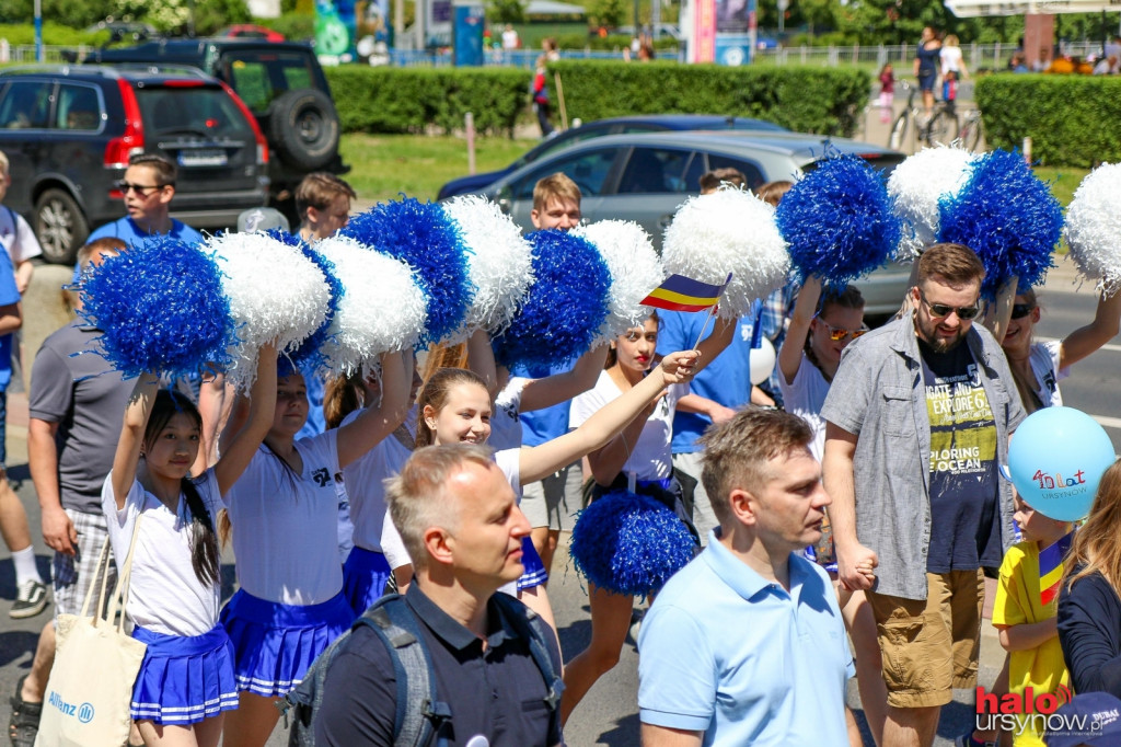 40 LAT MINĘŁO... Wielka Parada z okazji urodzin Ursynowa FOTO