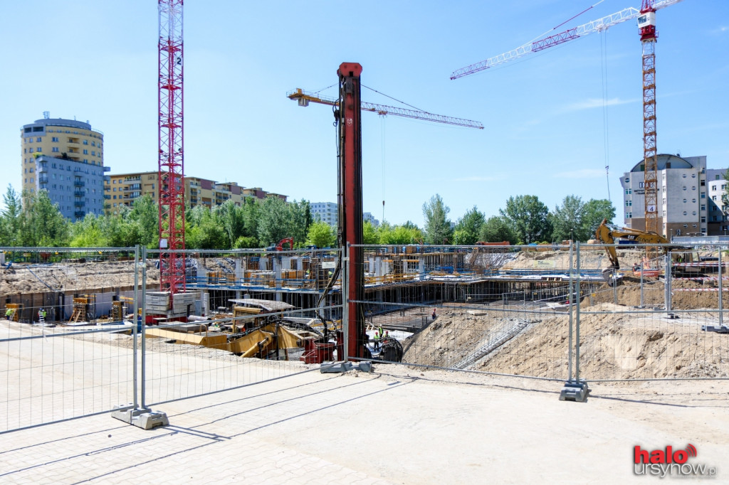 Szpital Południowy rośnie jak na drożdżach