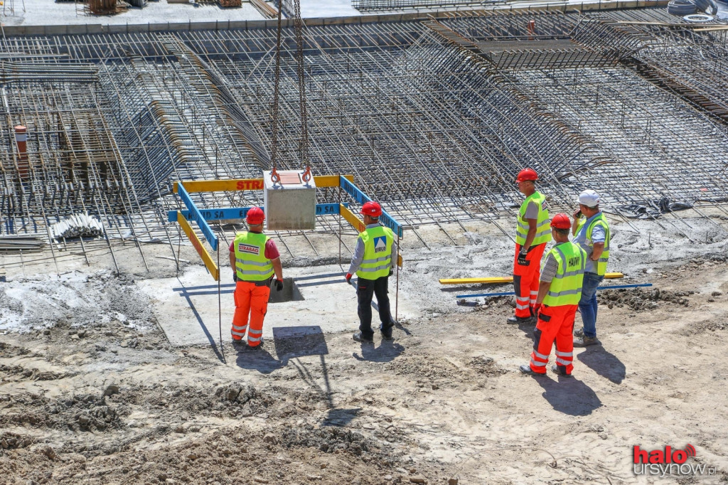 Szpital Południowy rośnie jak na drożdżach