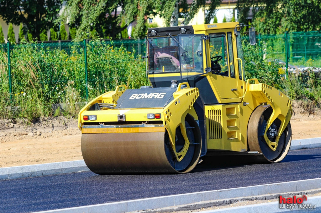 Asfalt wylany, dzielnice połączone FOTO