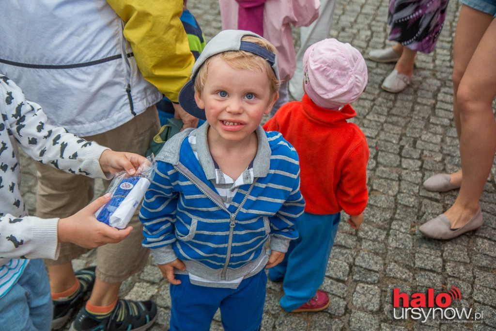 Deszczowa piosenka, czyli potańcówka w ulewie! FOTO