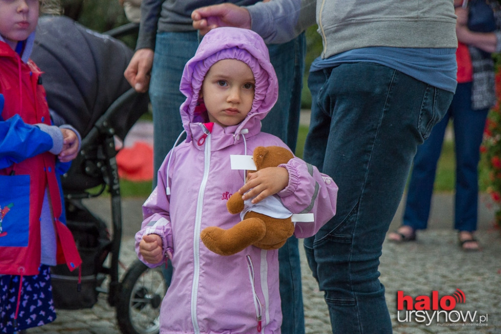 Deszczowa piosenka, czyli potańcówka w ulewie! FOTO