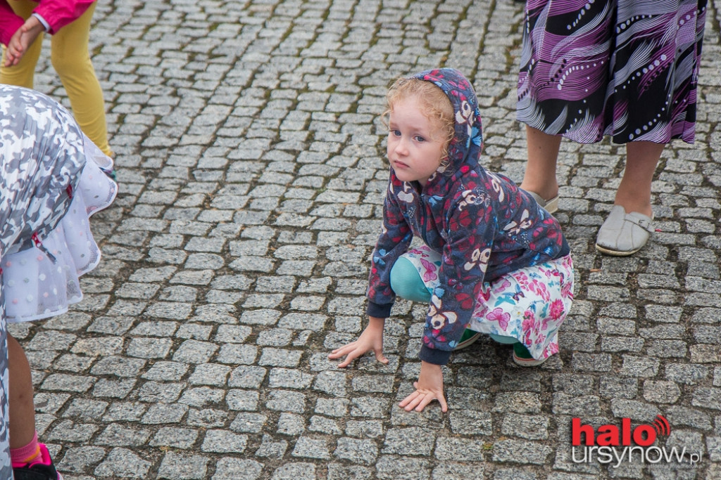 Deszczowa piosenka, czyli potańcówka w ulewie! FOTO