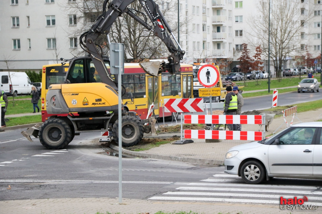 Nowe przystanki na Kabatach już się budują FOTO