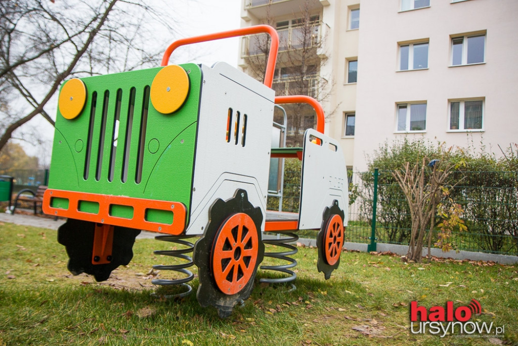 Bajeczny i bezpieczny. Nowy plac zabaw oczami rodziców FOTO