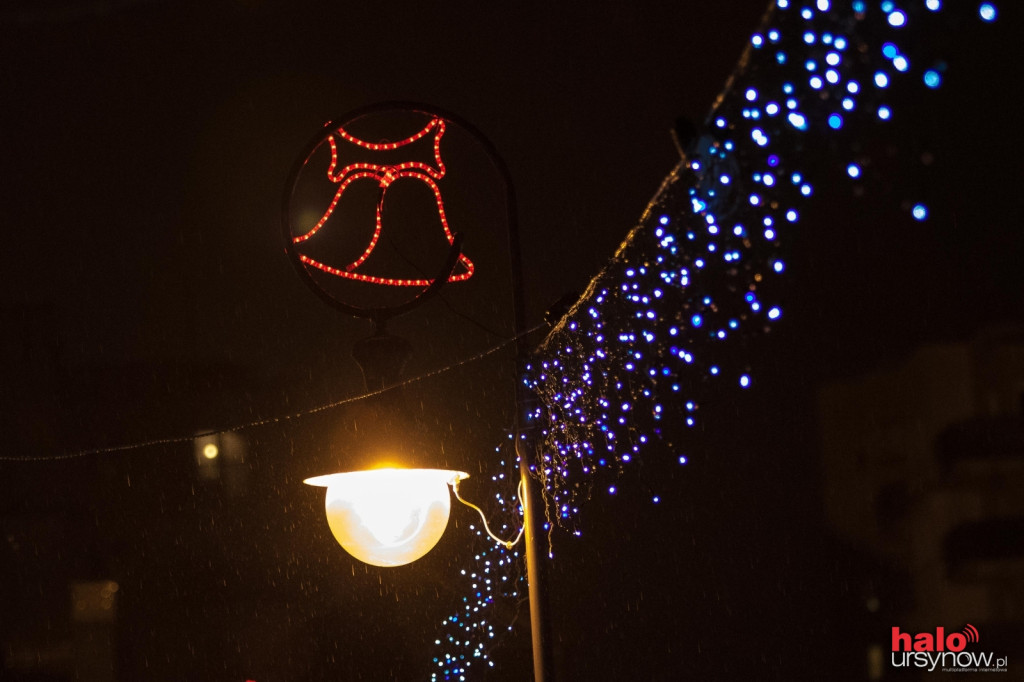 Świąteczna iluminacja w Parku Jana Pawła II
