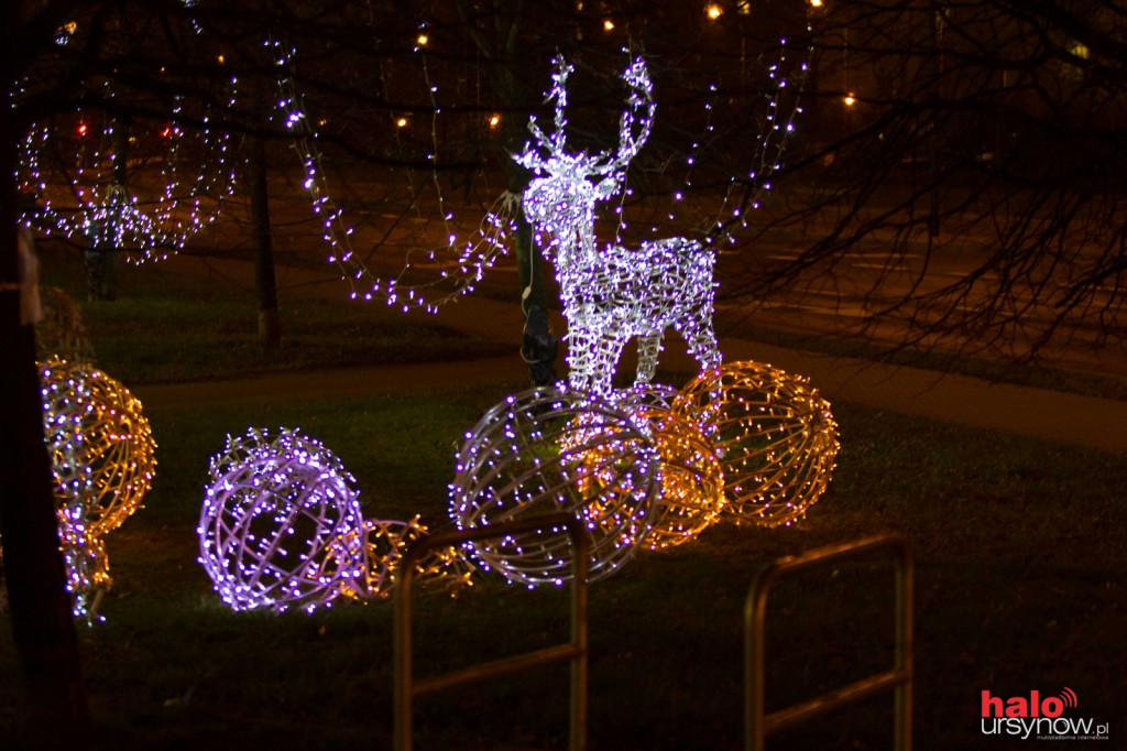 Świąteczna iluminacja w al. KEN odpalona! FOTO