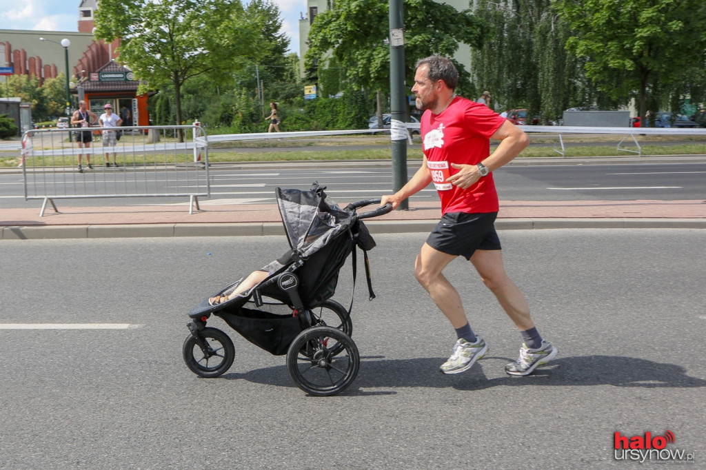 Ponad dwa tysiące biegaczy w alei KEN. Shegumo niepokonany! FOTO