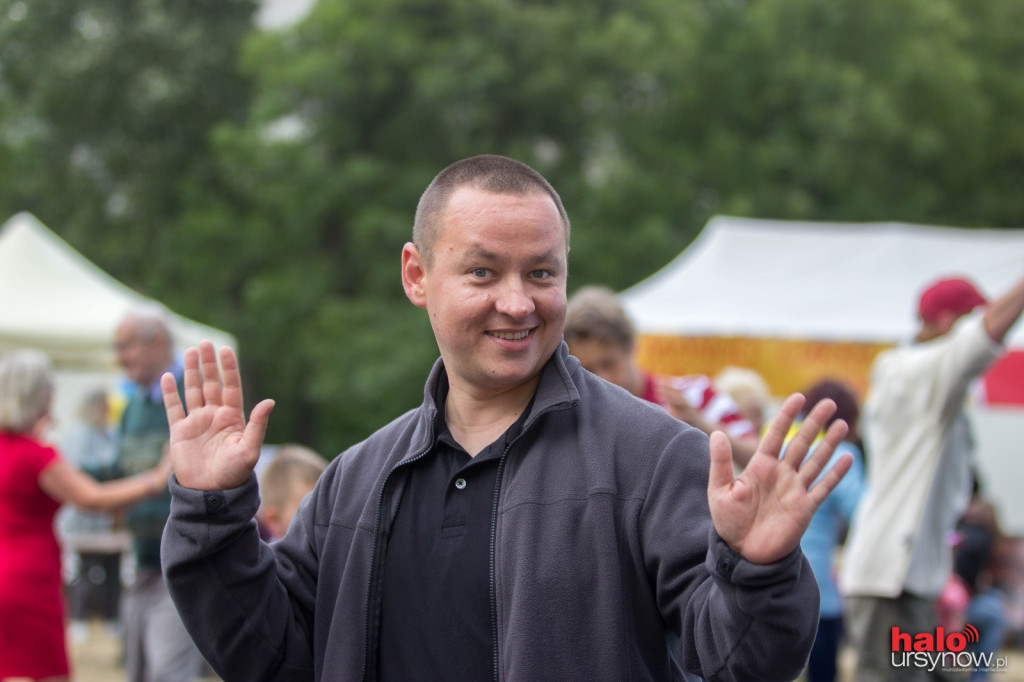 Ciągle pada... A Ursynów tańczy! FOTO