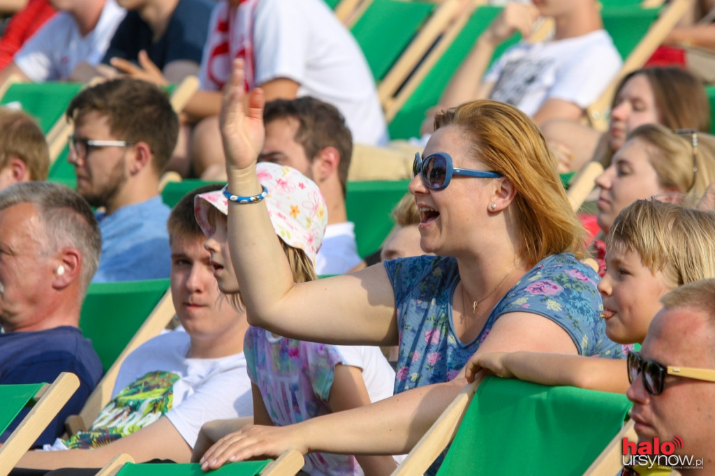 Ostatni mecz Polaków na Mundialu. Ursynowscy kibice nie zawiedli FOTO