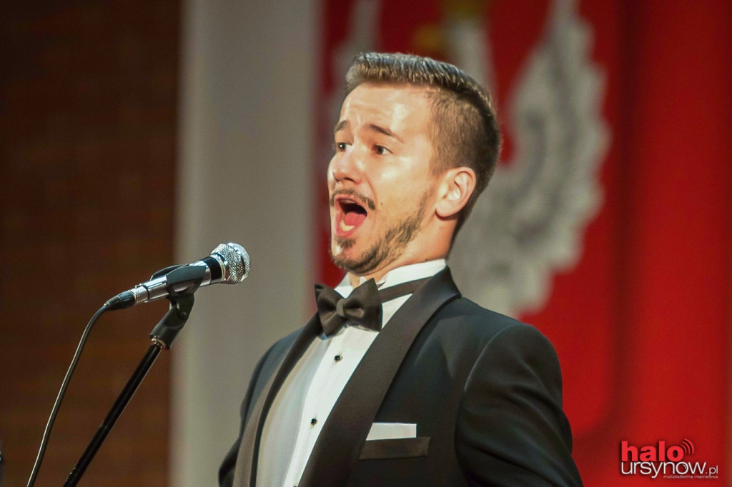 Koncert pełen wzruszeń z okazji Cudu nad Wisłą FOTO