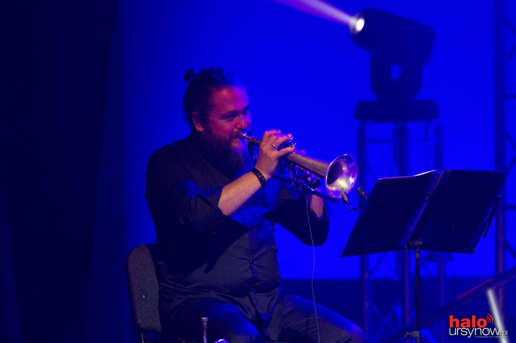 Cygan zjednoczył Ursynów piosenką. Niesamowity koncert! FOTO