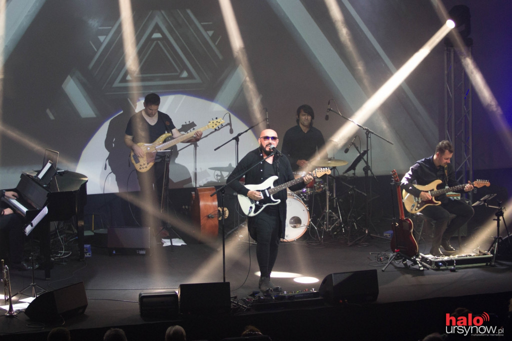 Cygan zjednoczył Ursynów piosenką. Niesamowity koncert! FOTO