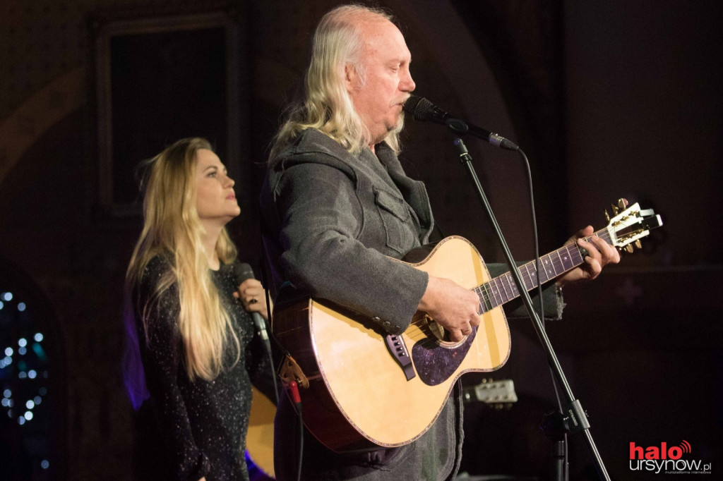 Kościół wypełniony muzyką. Koncert Andrzeja Sikorowskiego z córką