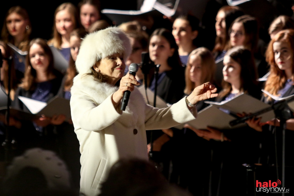 Halina Frąckowiak kolędowo