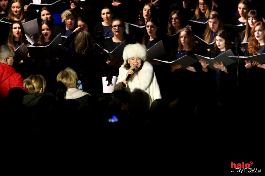 Halina Frąckowiak kolędowo