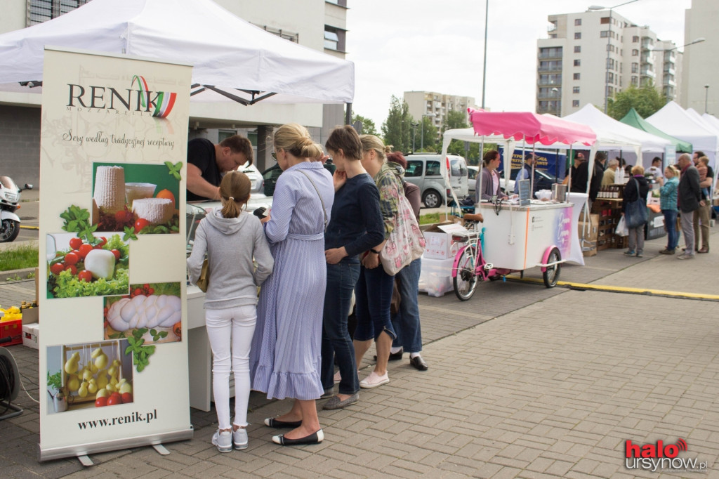 Konopie, sery, piwa i wędliny. Debiut Niedzielnych Targów Zdrowej Żywności