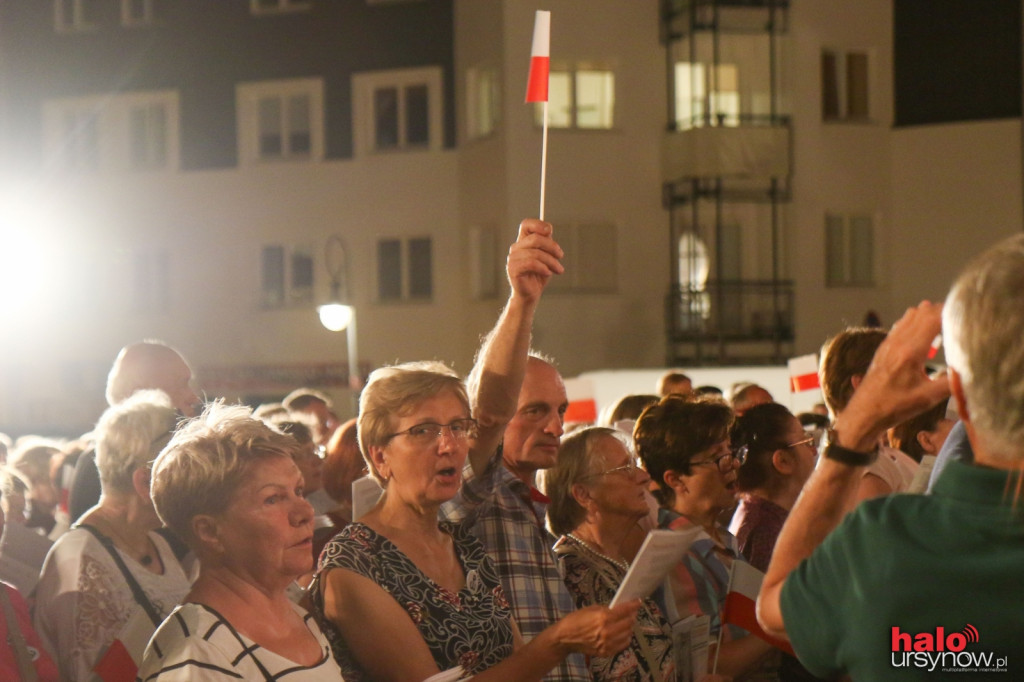 Śpiewająco o powstaniu. Ursynowianie nie zawiedli! VIDEO