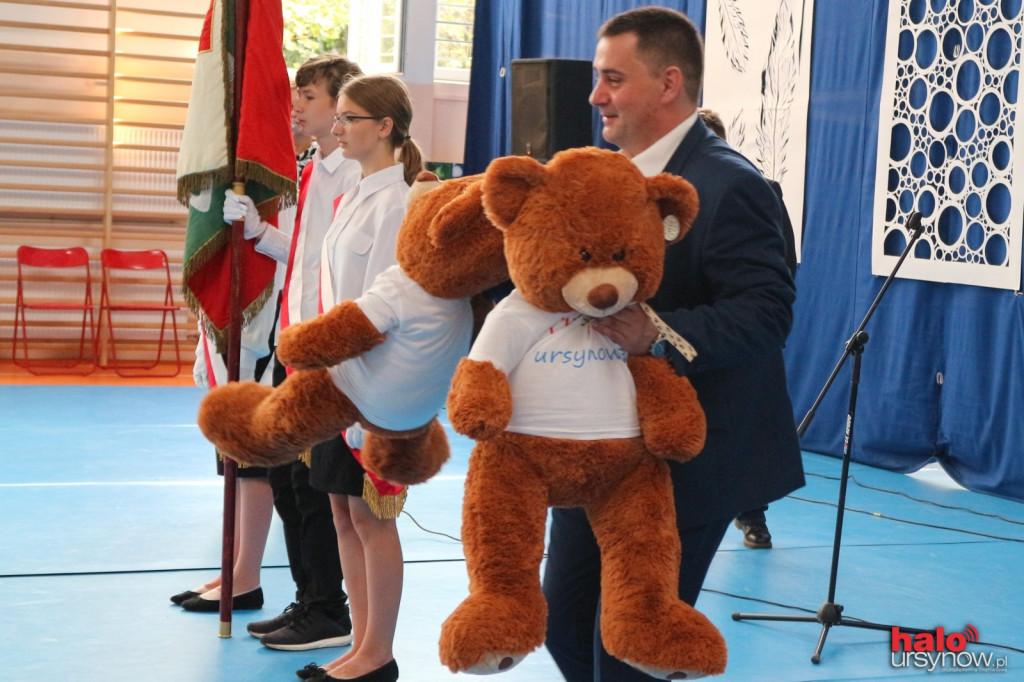 Z obawą i radością. Na Ursynowie ruszył nowy rok szkolny