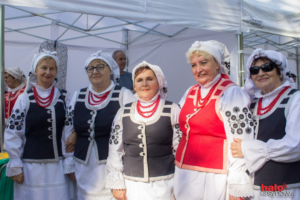 Raz na ludowo! Trwa Dzień Patrona FOTO